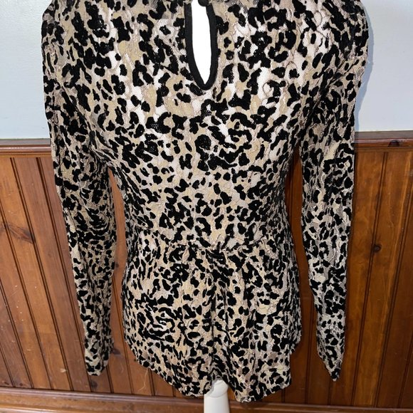Women's Miss Me Black Velvet and Lace Pattern/Cream Top L - Picture 5 of 7